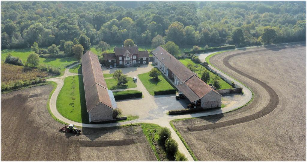 Ferme D'Orsonville Villiers-en-Biere Экстерьер фото